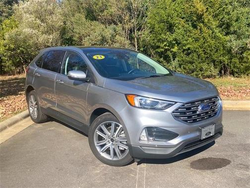 2023 Ford Edge Titanium