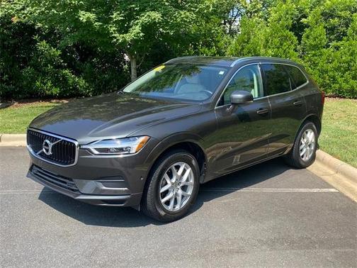 2019 Volvo XC60 T5 Momentum