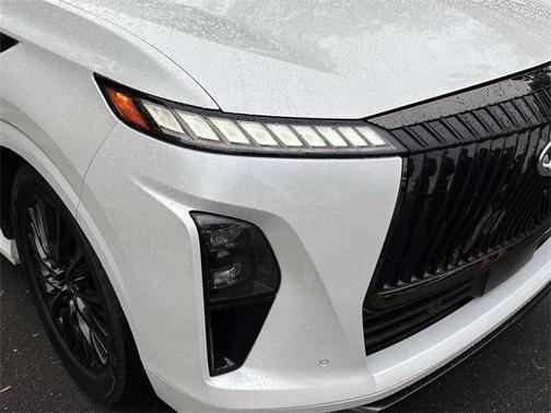 2025 INFINITI QX80 AUTOGRAPH