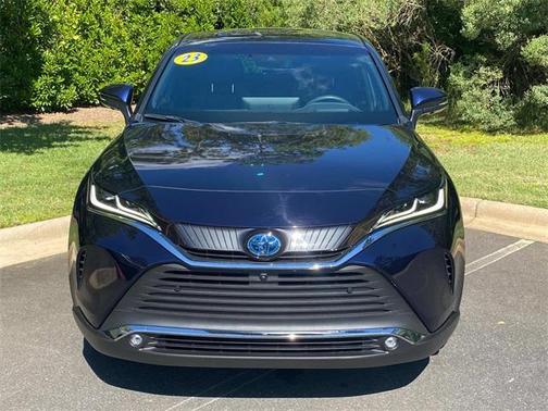 2023 Toyota Venza LE