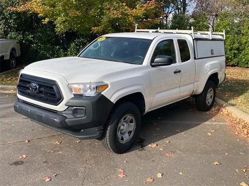 2022 Toyota Tacoma SR