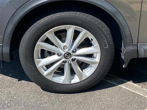 2019 Nissan Rogue Sport SV