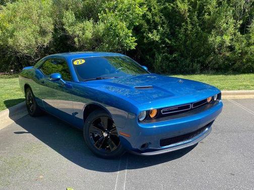 Frostbite 2021 Dodge Challenger SXT