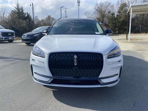 2025 Lincoln Corsair Premiere