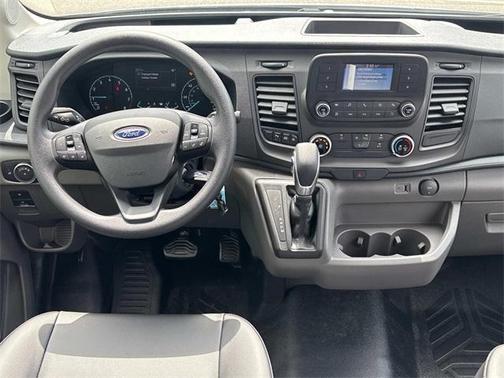 2025 Ford Transit-250 148 WB Medium Roof Cargo