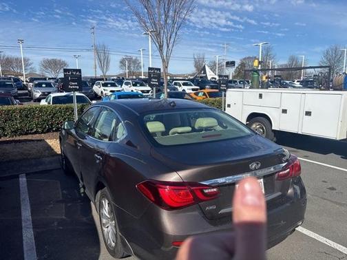 2015 INFINITI Q70 3.7X