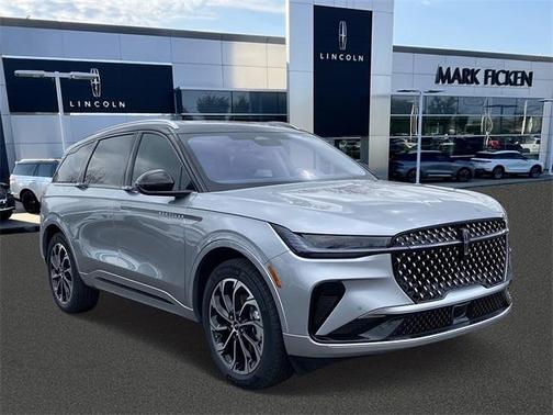 2025 Lincoln Nautilus Reserve