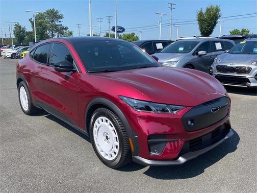 2025 Ford Mustang Mach-E GT