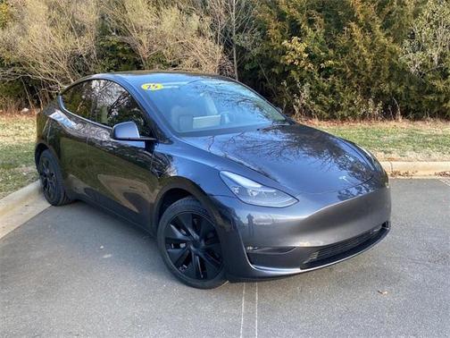2025 Tesla Model Y Long Range