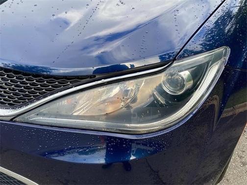 2020 Chrysler Pacifica Touring