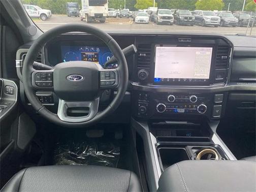 2025 Ford F-350 Lariat Super Duty