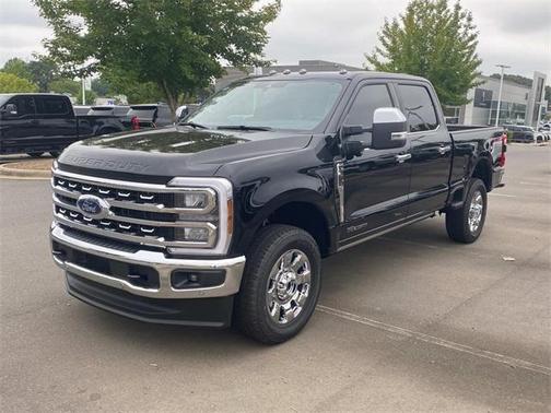 2025 Ford F-350 Lariat Super Duty