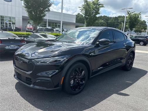 2024 Ford Mustang Mach-E Select