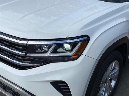 2022 Volkswagen Atlas 3.6L SE w/Technology