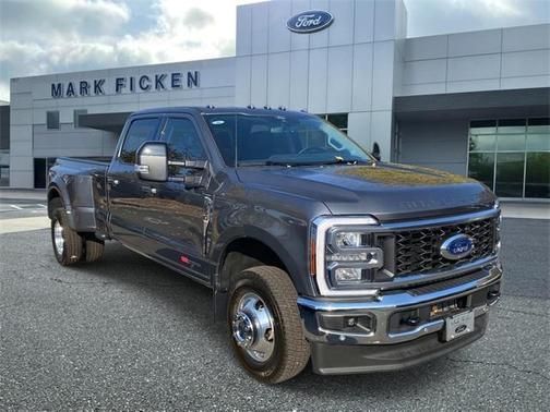 2025 Ford F-350 Lariat Super Duty