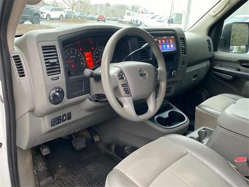 2019 Nissan NV Cargo NV2500 HD SV V6/SV V8