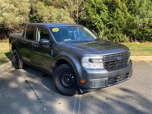 2022 Ford Maverick XL