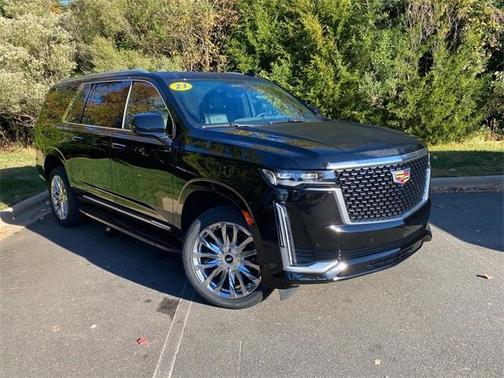 2023 Cadillac Escalade ESV Premium Luxury
