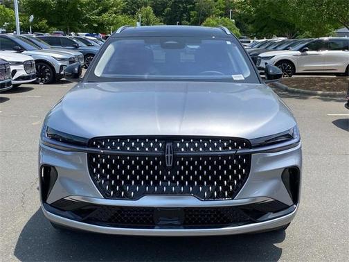 2025 Lincoln Nautilus Reserve