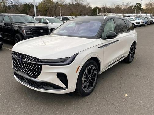 2026 Lincoln Nautilus Reserve