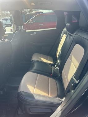 2021 Ford Escape Titanium Hybrid