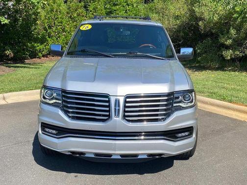 Ingot Silver Metallic 2016 Lincoln Navigator Select