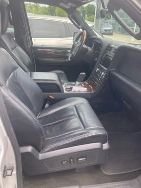 Ingot Silver Metallic 2016 Lincoln Navigator Select