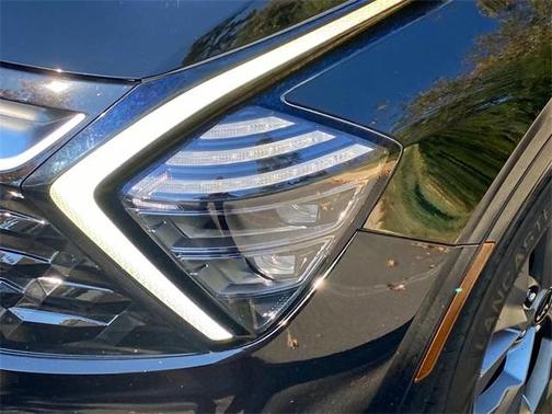 2024 Kia Sportage SX