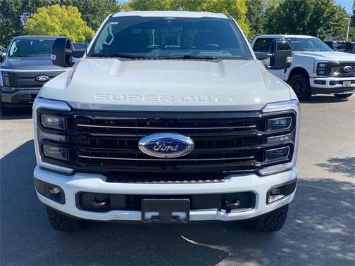 2026 Ford F-250 Platinum