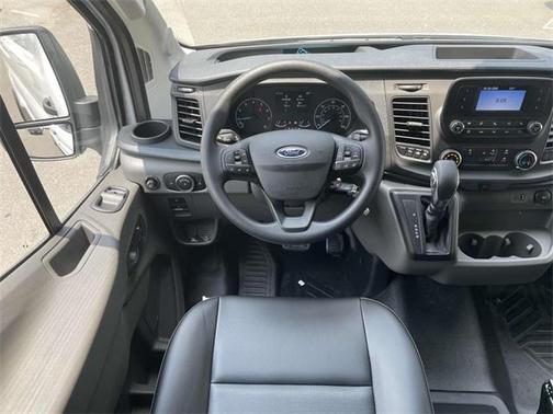 2025 Ford Transit-250 148 WB Medium Roof Cargo