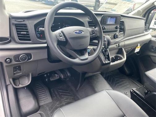 2025 Ford Transit-250 148 WB Medium Roof Cargo