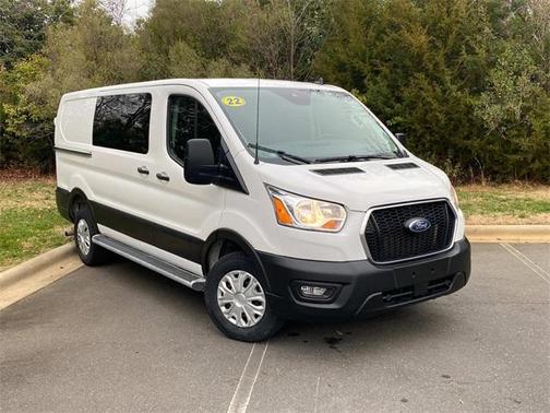 2022 Ford Transit-250 Base