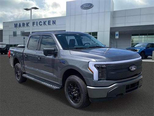 2025 Ford F-150 Lightning XLT
