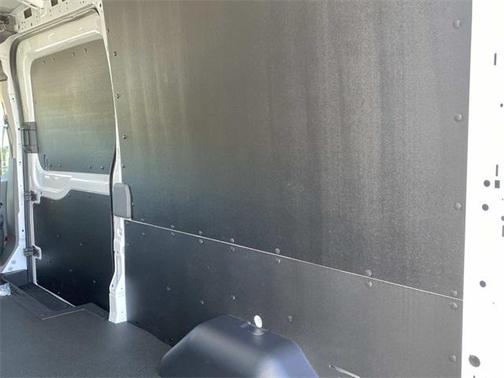 2025 Ford Transit-250 148 WB Medium Roof Cargo
