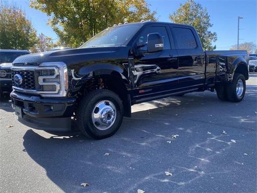 2025 Ford F-350 Platinum