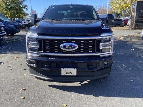 2025 Ford F-350 Platinum