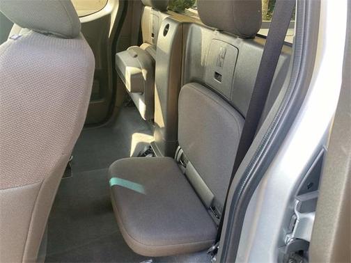 2019 Nissan Frontier S