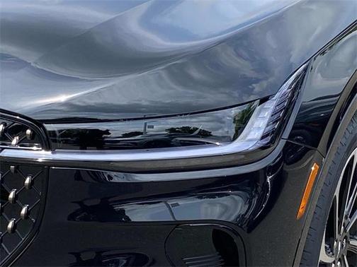 2025 Lincoln Nautilus Black Label