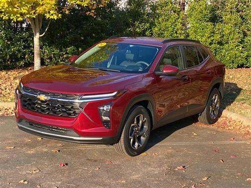 2024 Chevrolet Trax LT