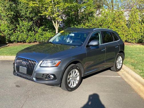 Monsoon Gray Metallic 2017 Audi Q5 2.0T Premium