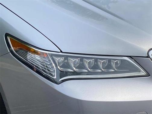 2017 Acura TLX V6 w/Technology Package