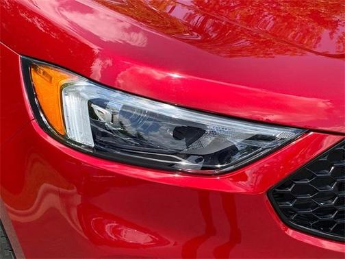 2021 Ford Edge ST Line