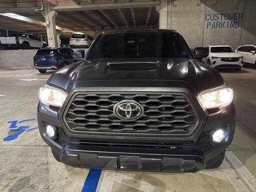2022 Toyota Tacoma TRD Sport