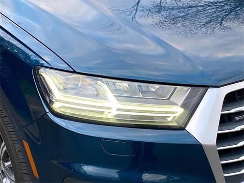 2019 Audi Q7 45 Premium Plus