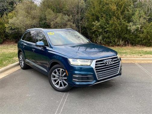 2019 Audi Q7 45 Premium Plus