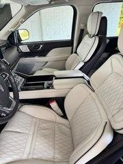 2022 Lincoln Navigator Black Label