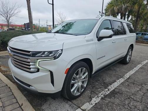2021 Chevrolet Suburban High Country