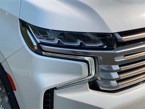 2021 Chevrolet Suburban High Country