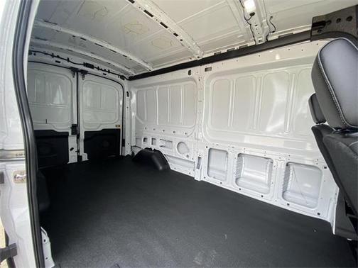 2025 Ford Transit-250 148 WB Medium Roof Cargo