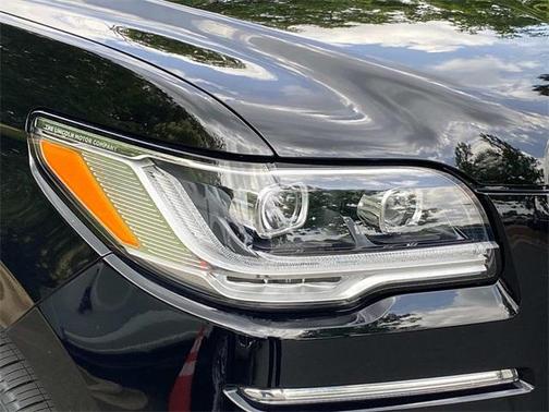 2023 Lincoln Navigator L Black Label